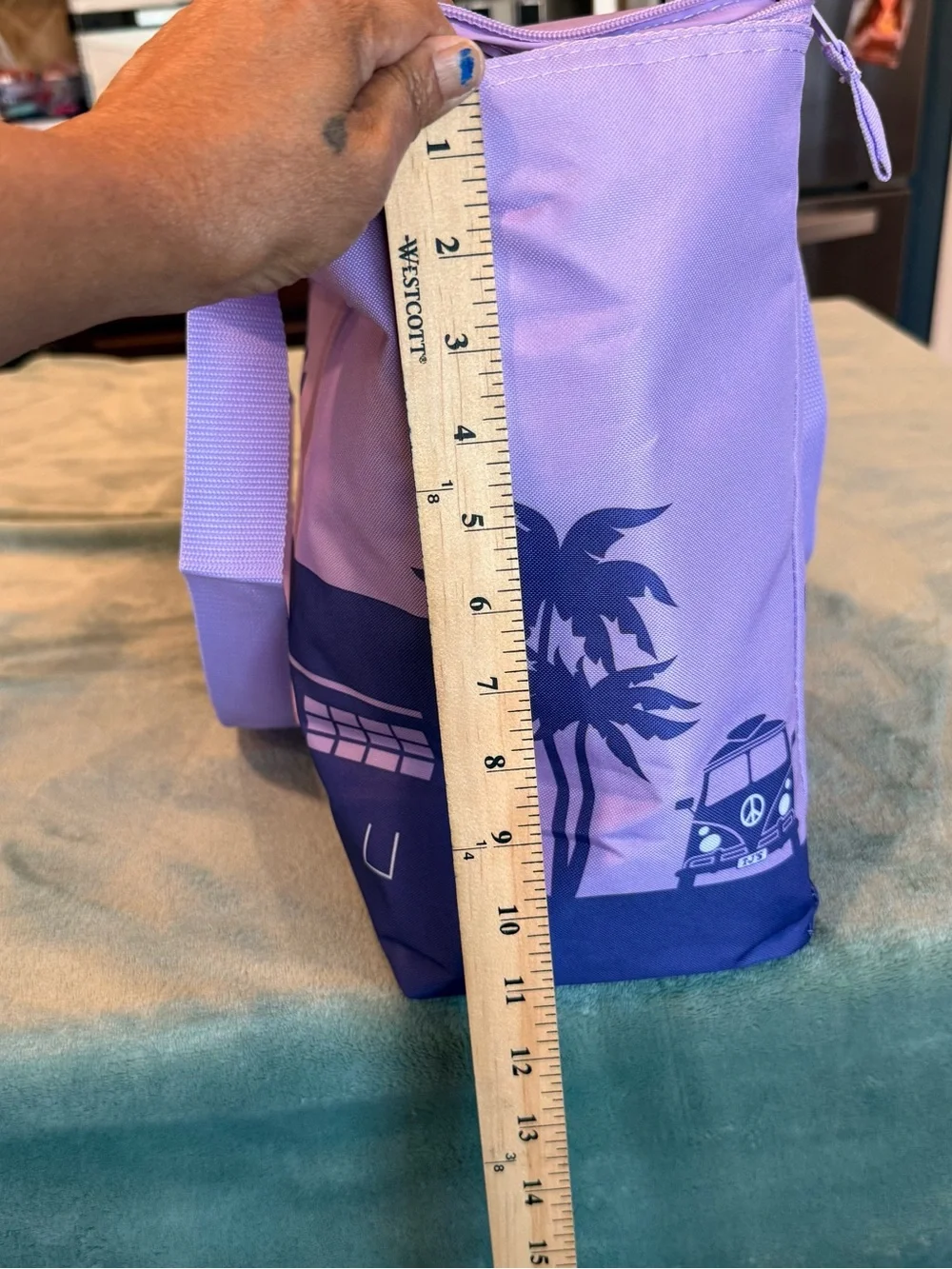 Trader Joe’s Pasadena 1967 Insulated Cooler Tote Bag Purple Zip Beach Picnic